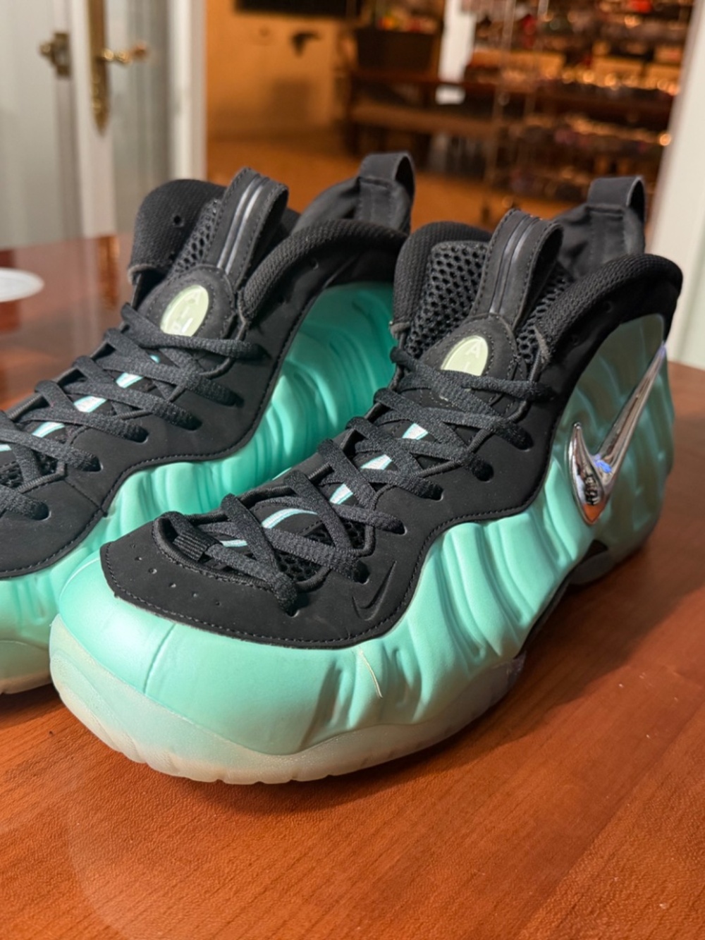 sneakers - Picture 6 of 11